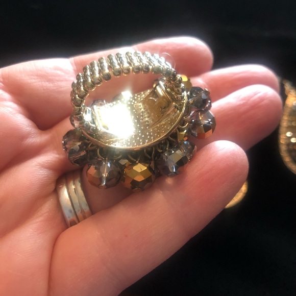 SALE Gorgeous Matching Earrings Ring & Bracelet - Picture 6 of 16